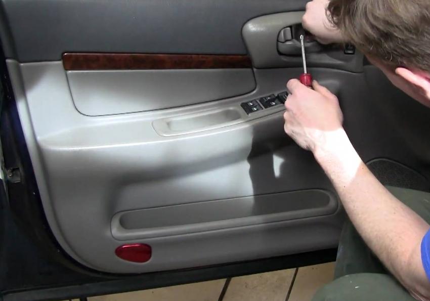 how much does it cost to repair a car door how much does it cost to repair a car door